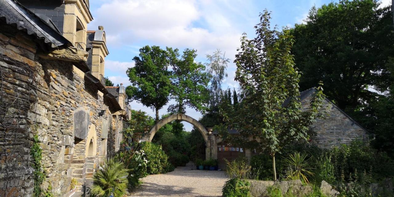 Le Clos Saint Fiacre Otel Carentoir Dış mekan fotoğraf