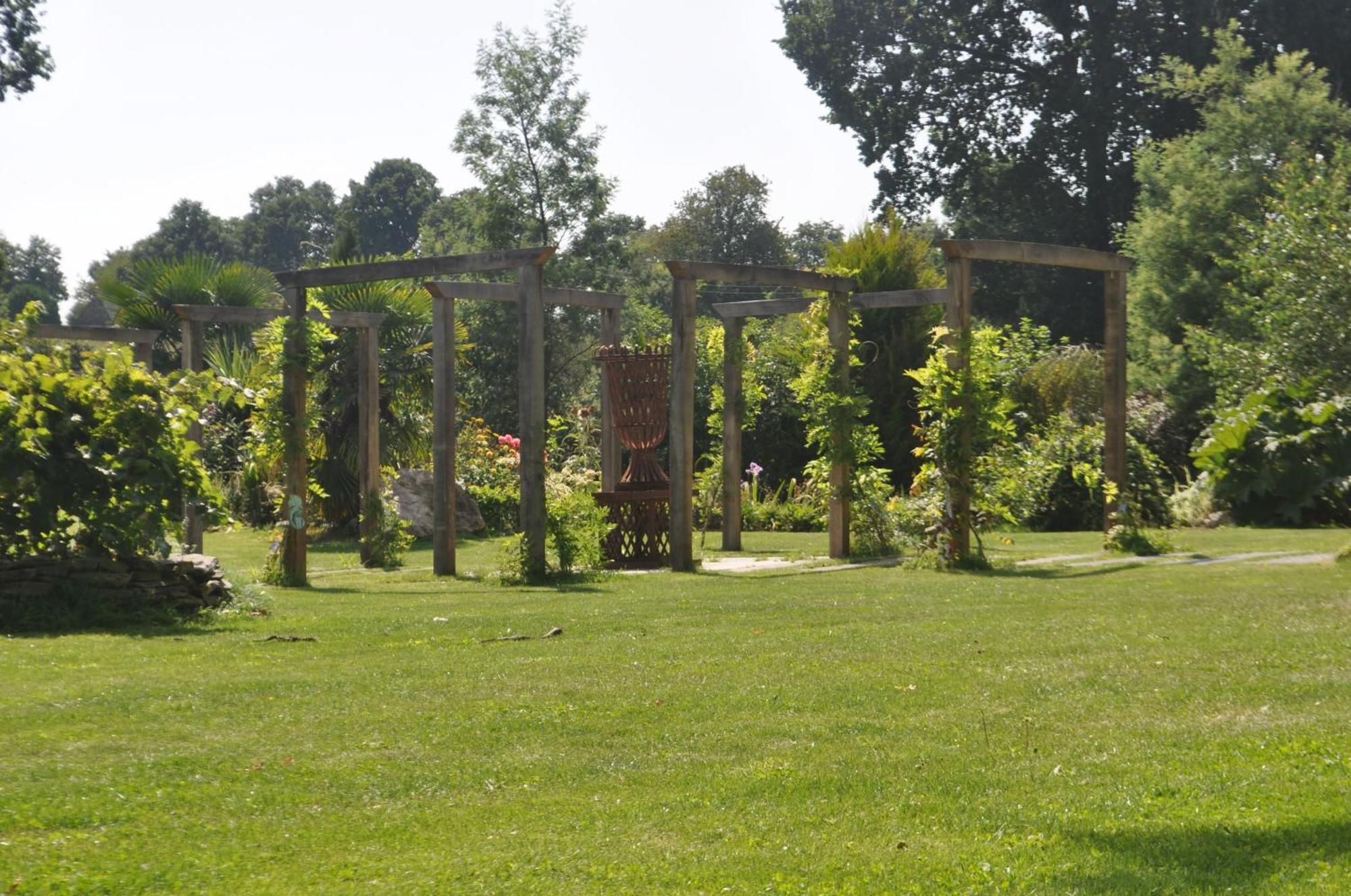 Le Clos Saint Fiacre Otel Carentoir Dış mekan fotoğraf