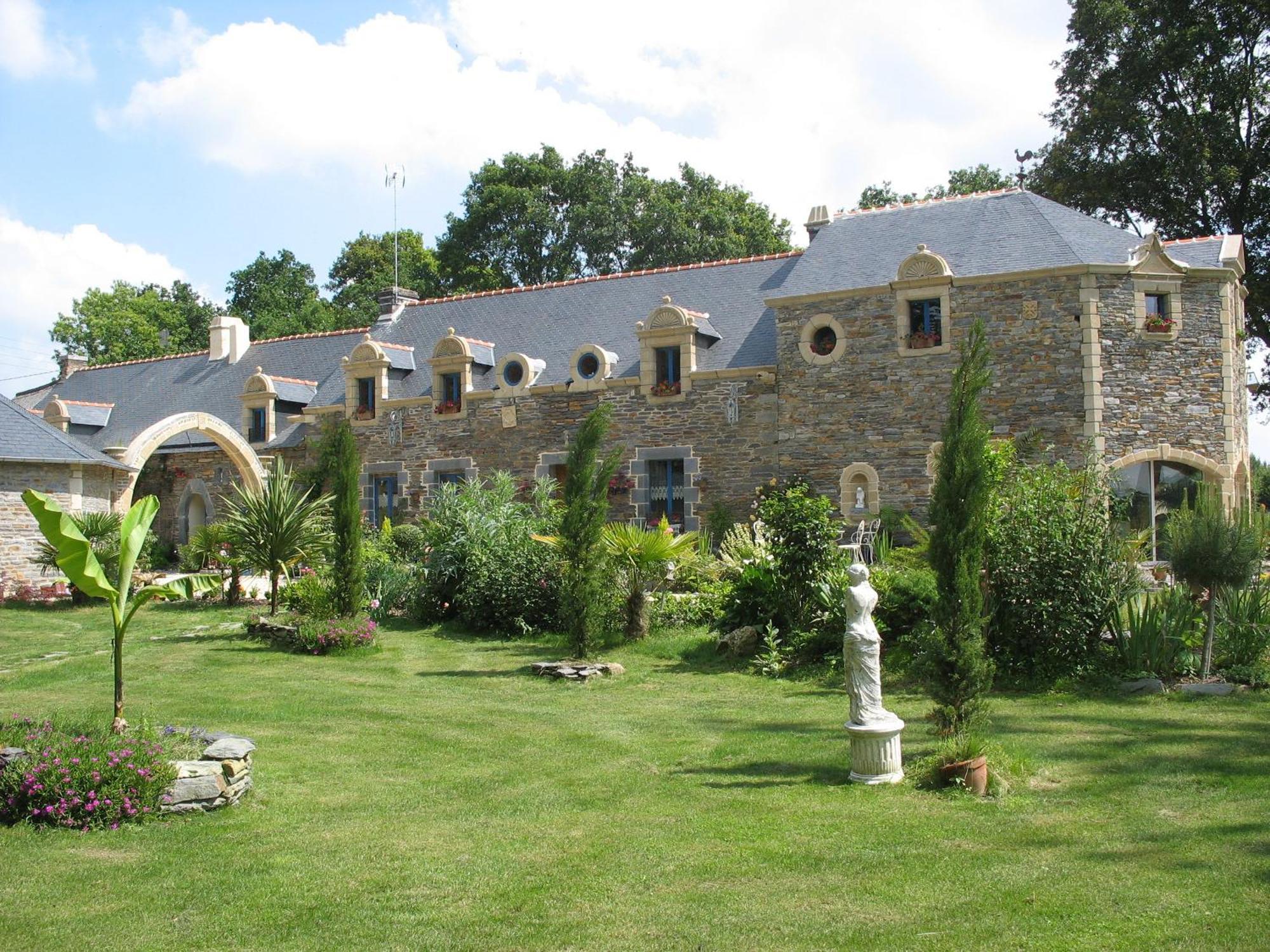 Le Clos Saint Fiacre Otel Carentoir Dış mekan fotoğraf